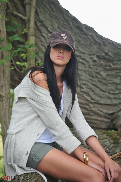 Bailey in Country Casual from Girlfolio
