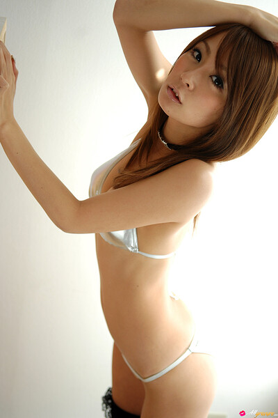 Yuki Aikawa in Silver Lovely from All Gravure