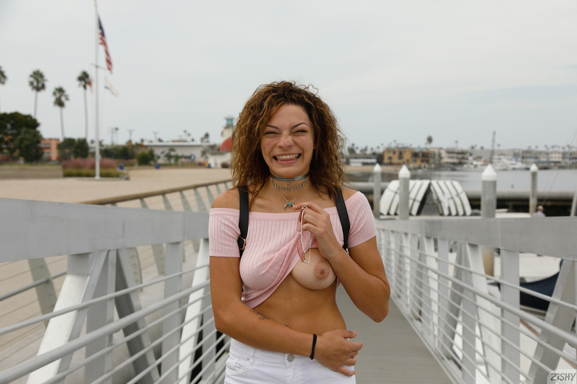Jeni Kessler in Zishy set Harbor Masters