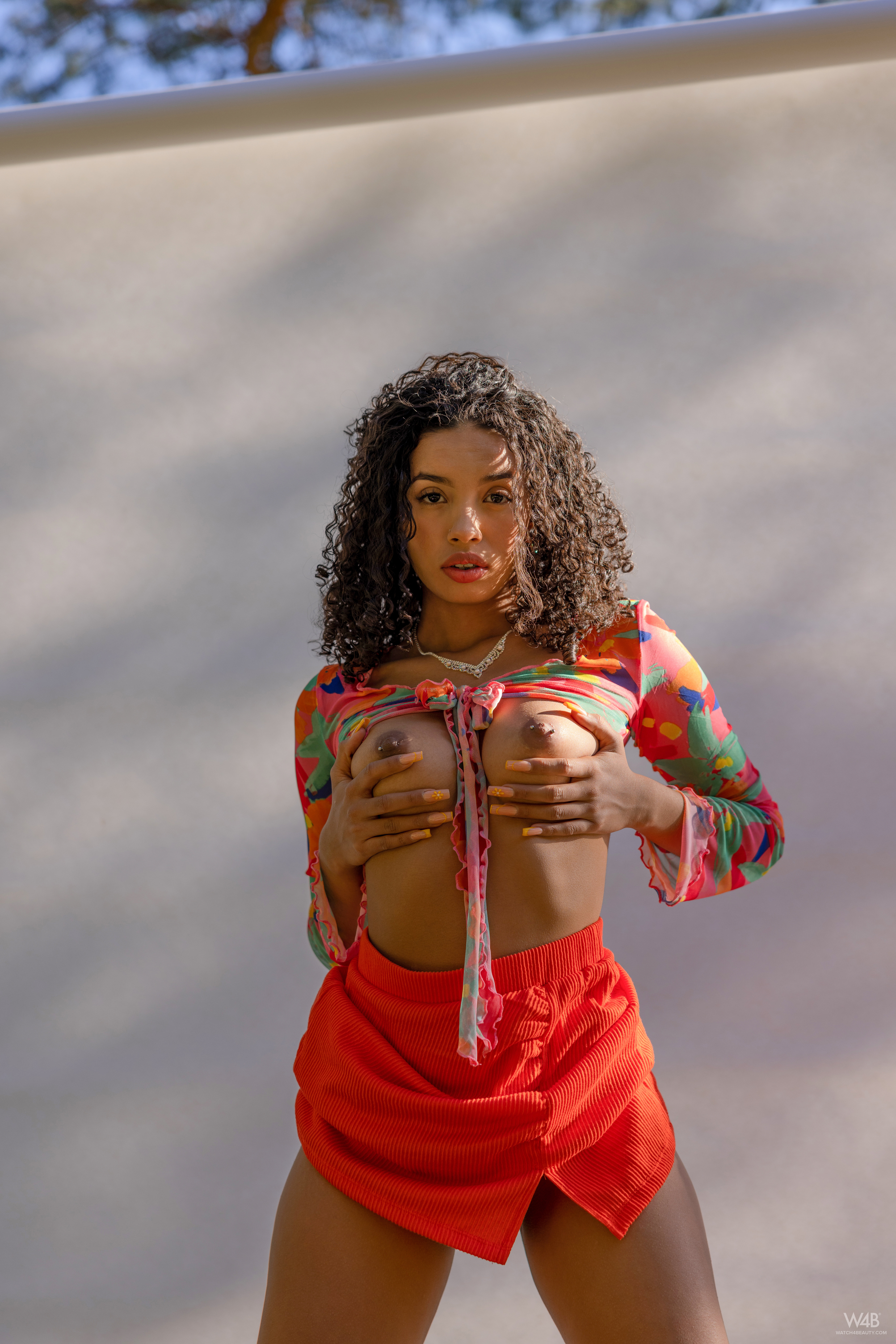 Valery Ponce in Watch 4 Beauty set Studio In Nature