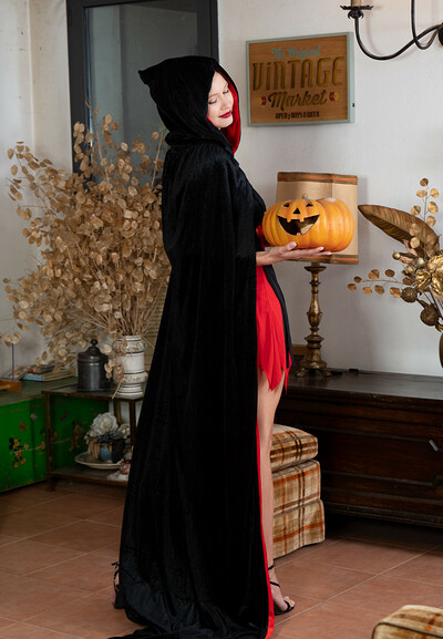 Stella Cardo in Halloween Mistress from Teen Dreams