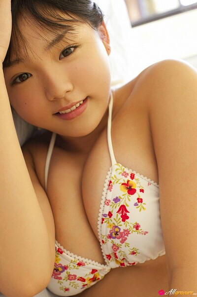 Ai Nanase in Busty Traveler from All Gravure