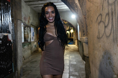 Dulce in Nighttime Venice Without Panties from Watch 4 Beauty