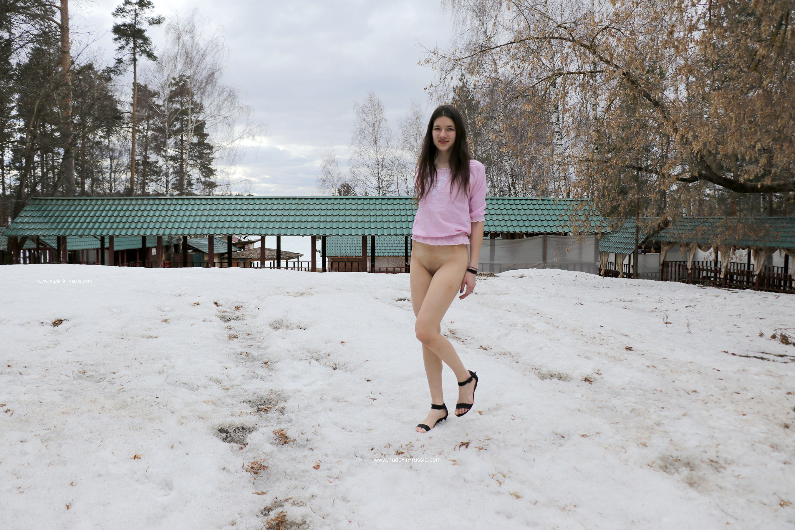 Katja P in Nude In Russia set Im not cold