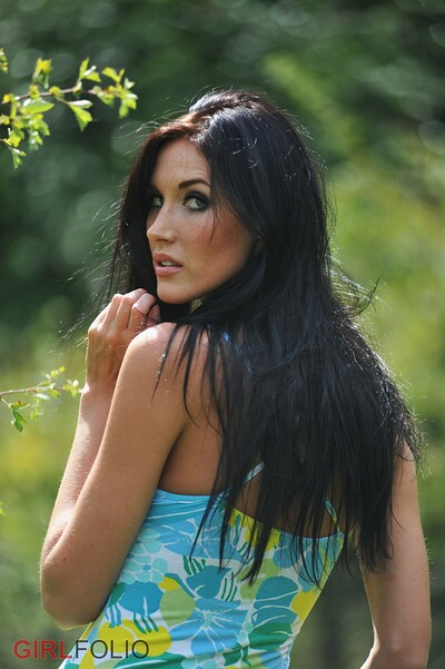 Bailey in Snagged from Girlfolio