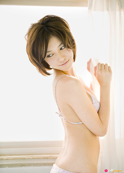 Mizuho Hata in Please Ask from All Gravure