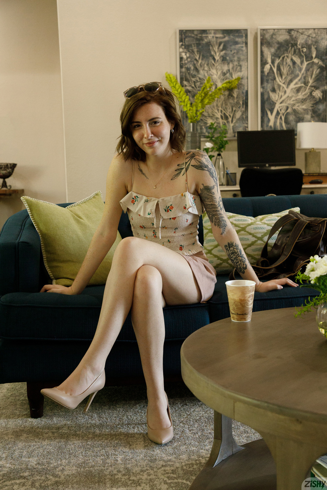 Maggie O'Shannon in Zishy set Instant Hot Coffee