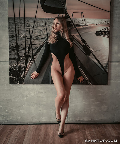 Scarlett in All Your Dreams from Sanktor