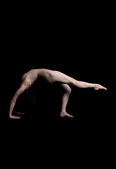 Isis in Nude Physique from Nude Muse