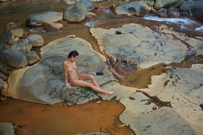 Corail in Riviere Rouge Bts from Louis de Mirabert