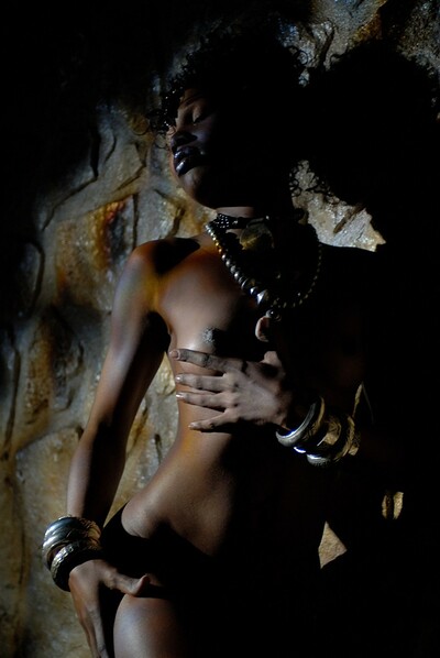 Maeva in Bain De Lait from Louis de Mirabert