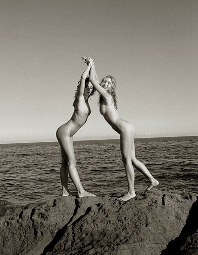 Saskia-et-janette in Girls Fighting from Gallery Carre