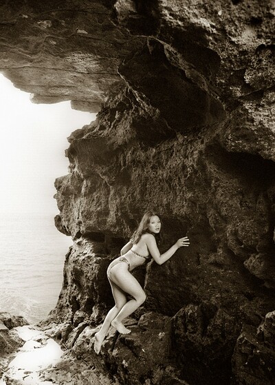 Jade in On The Rocks from Gallery Carre
