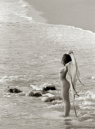 Jade in On The Beach from Gallery Carre