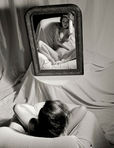 Helenka in Magic Miror from Gallery Carre