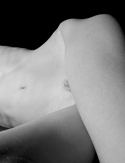 Elise in Close Ups 2 from Gallery Carre