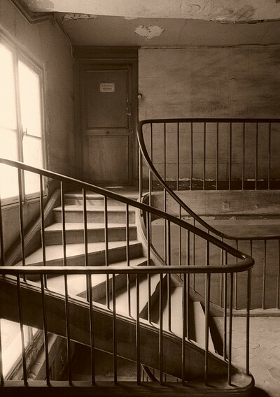 Veronica in Veronica And The Stairway from Gallery Carre