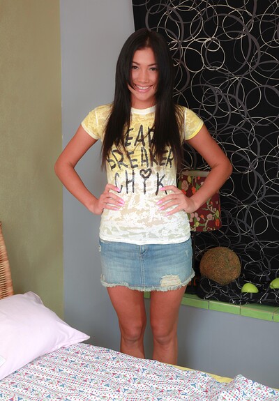 Daisy O in #99777 from Club Sweethearts