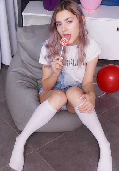 Tiny Teen in Club Sweethearts set #99230