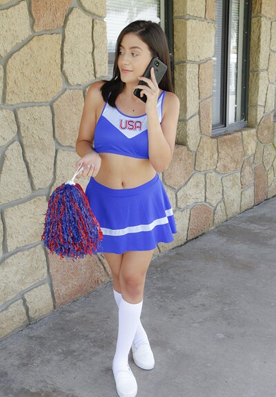 Natalie Brooks in #98520 from Club Sweethearts