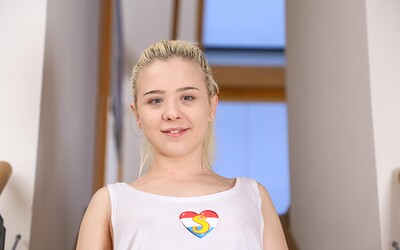 Anna Rey in #43193 from Club Sweethearts