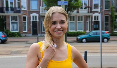 Violette in #25308 from Club Sweethearts