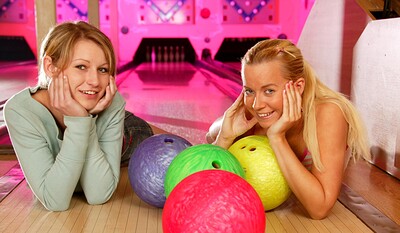 Esmeralda A and Rosie C in #24825 from Club Sweethearts