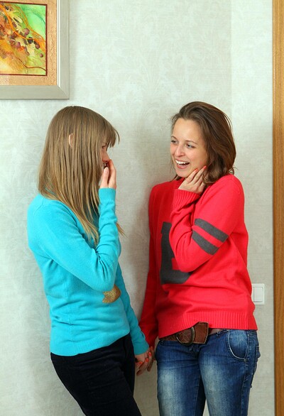 Mary C and Louise I in #21456 from Club Sweethearts