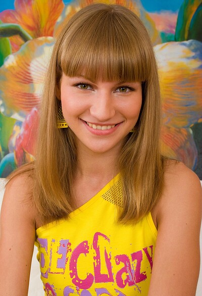 Donna E in #14400 from Club Sweethearts