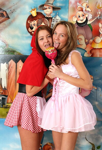 Tatjana E and Ramona C in #11168 from Club Sweethearts