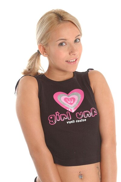Veronica B in #4579 from Club Sweethearts