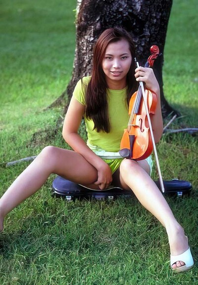 Taye in #3421 from Club Sweethearts