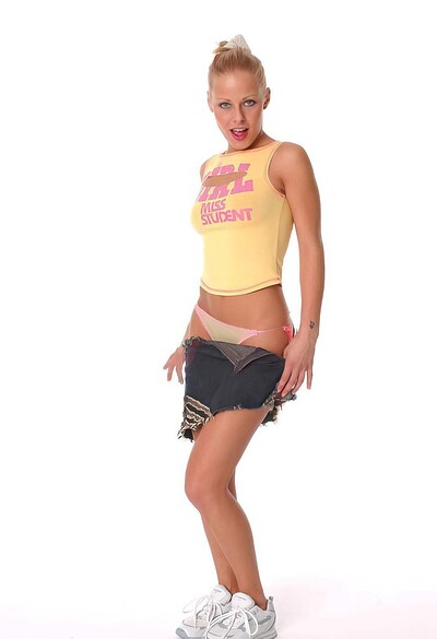 Vanessa D in #4764 from Club Sweethearts
