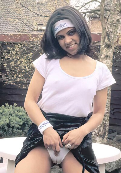 Shanty C in #6403 from Club Sweethearts