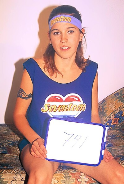 Larrissha in #6072 from Club Sweethearts