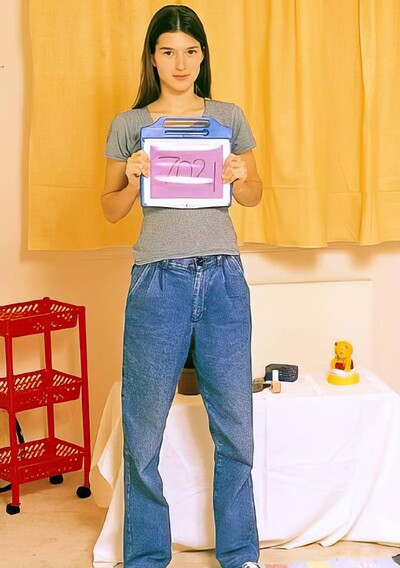 Wendy I in #6003 from Club Sweethearts
