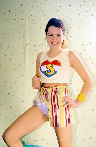 Eveliene in #5970 from Club Sweethearts
