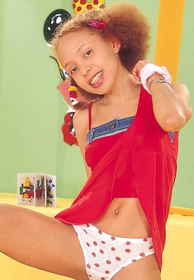 Semmy in #4994 from Club Sweethearts