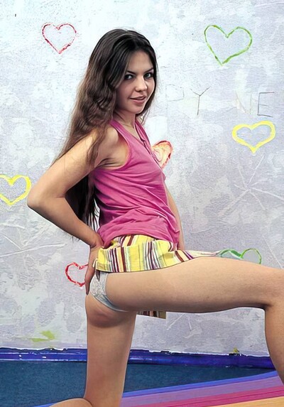 Ria in #5923 from Club Sweethearts