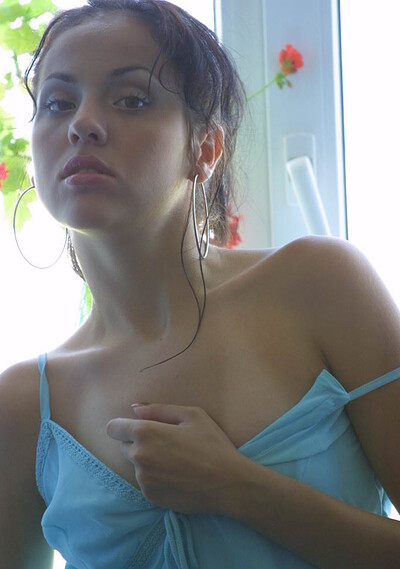 Giselle in 18 Magazine set Green dress