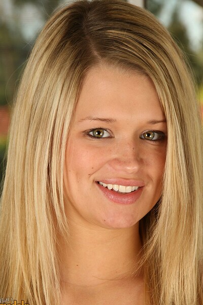 Heather in #4656 from Matts Models