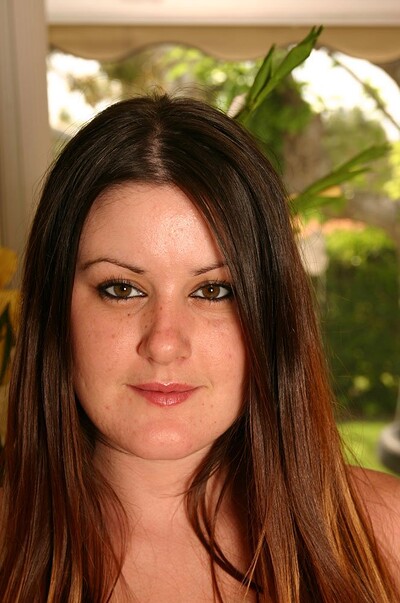 Nikki in #4573 from Matts Models