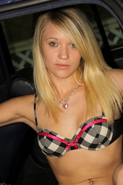 Teagan in #4074 from Matts Models