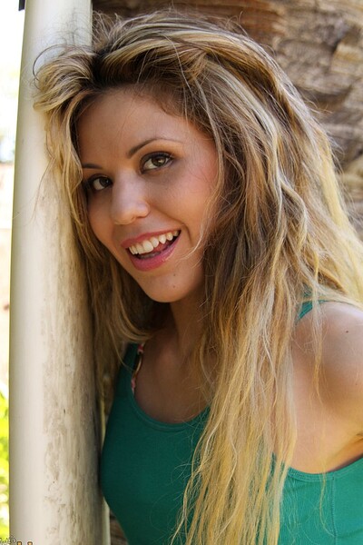 Kira in #3978 from Matts Models