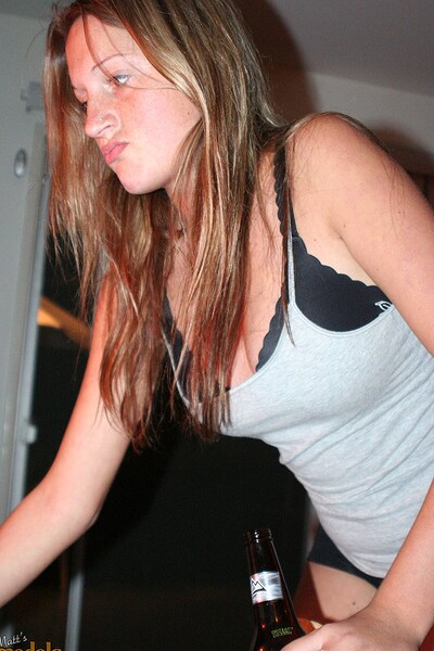 Sadie Sweet in #3561 from Matts Models