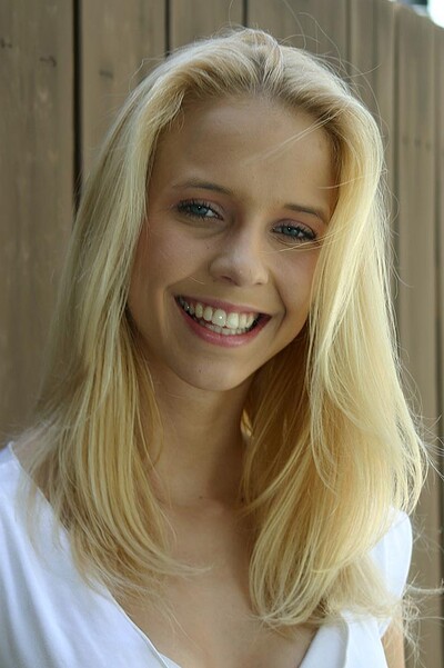 Madison in #3220 from Matts Models