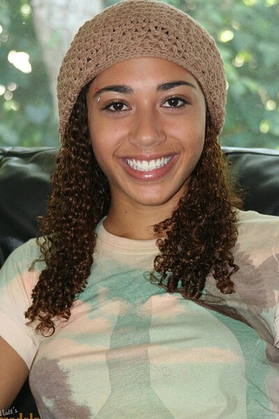 Mi Mi Allen in #3053 from Matts Models