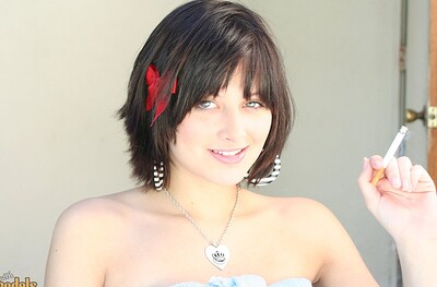 Ellie Idol in #2701 from Matts Models