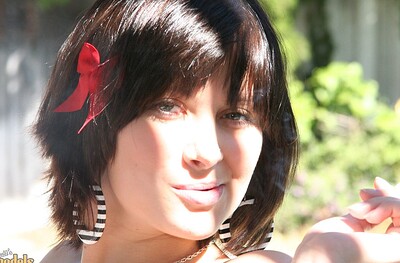 Ellie Idol in #2701 from Matts Models