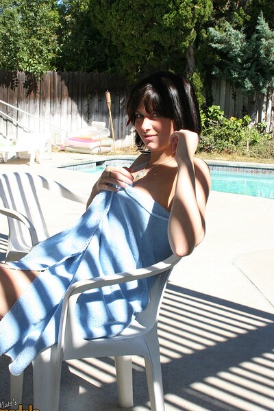 Ellie Idol in #2701 from Matts Models